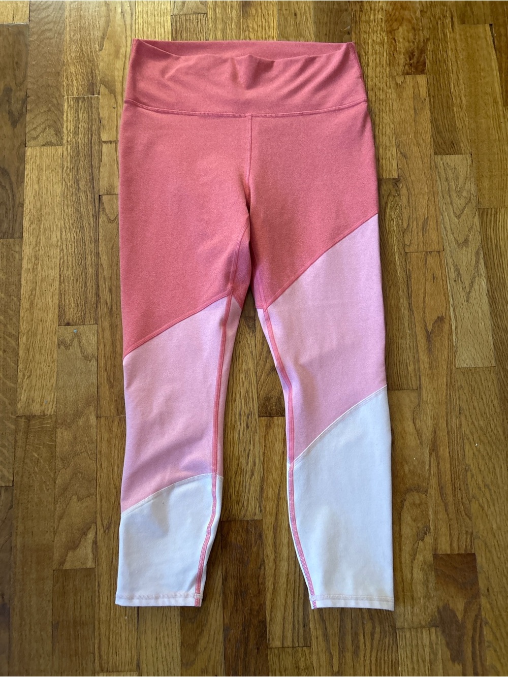 Fabletics Tri-Color Geometric Colorblock Crop Leggings Pink - Size Large